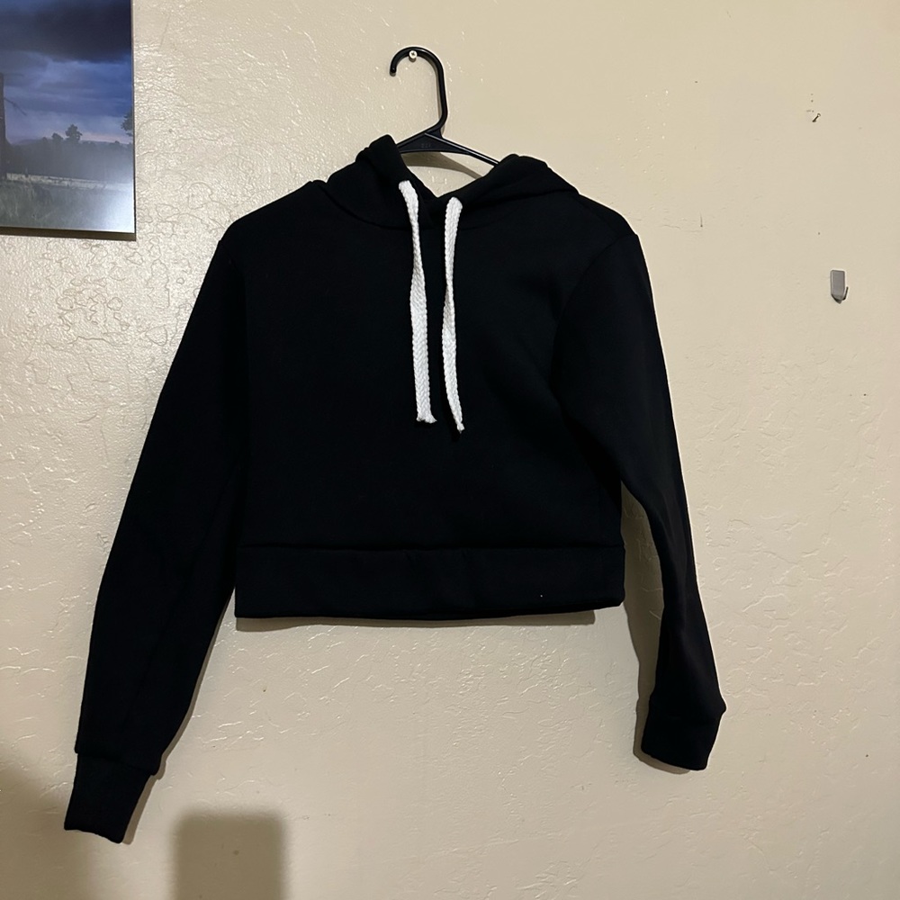 Cropped hoodie